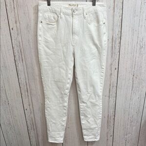 Unpublished White Skinny Jeans